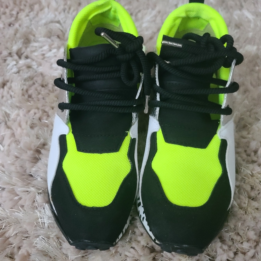 Steve Madden Cliff Sneakers 7.5